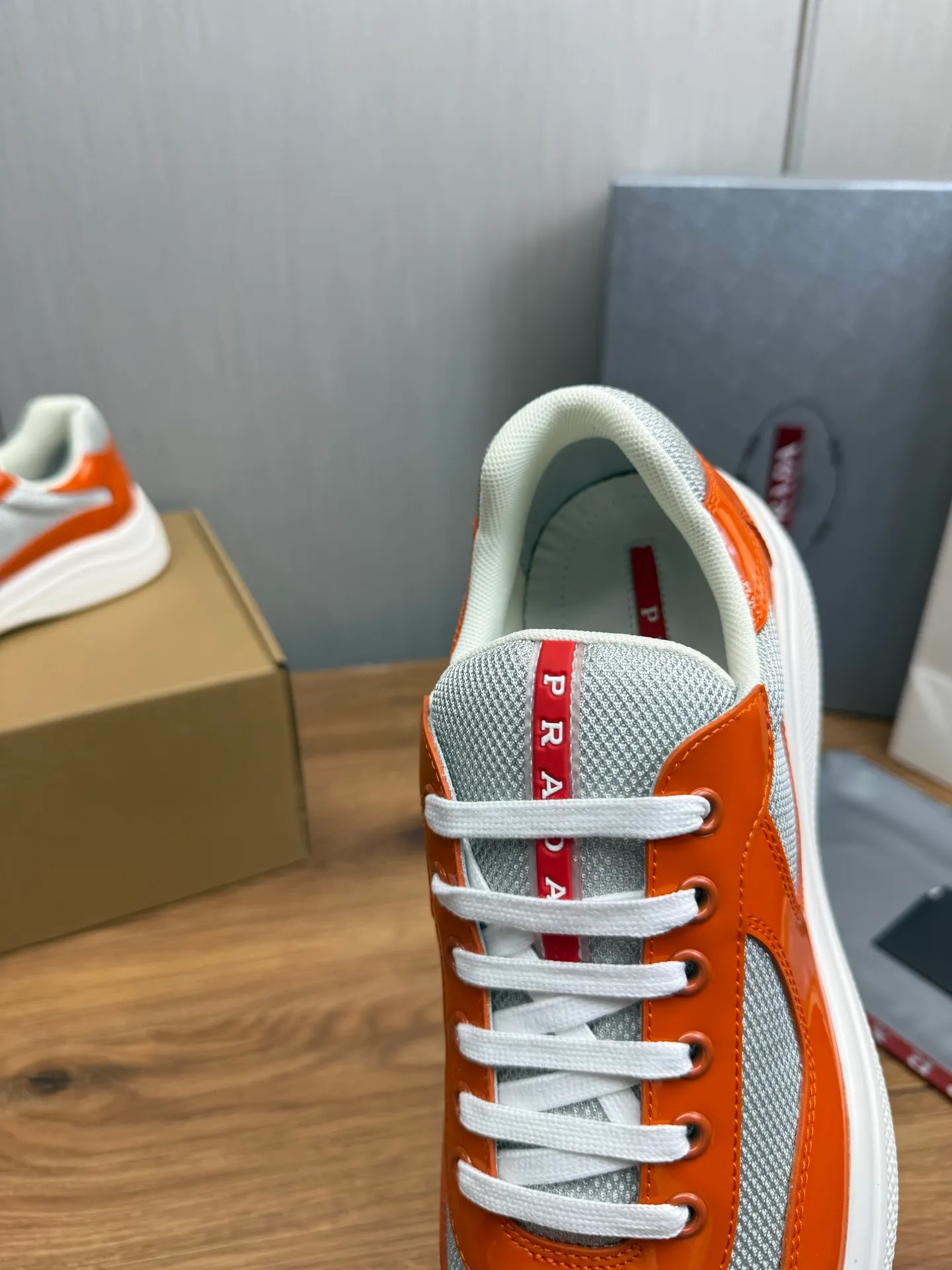 Men's shoes 640💰 [PRADA] Hot selling items🔥Must be recommended every day~~ Official website synchronized, 1:1 high quality shipments✔️ Imported cowhide fabric, rubber material + cowhide lining, original bottom, high-end airplane box packaging🎁 38-45 (38.45 custom-made, non-returnable)